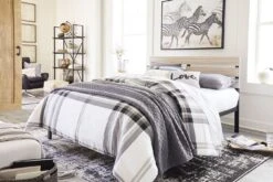 Waylowe Platform Bed