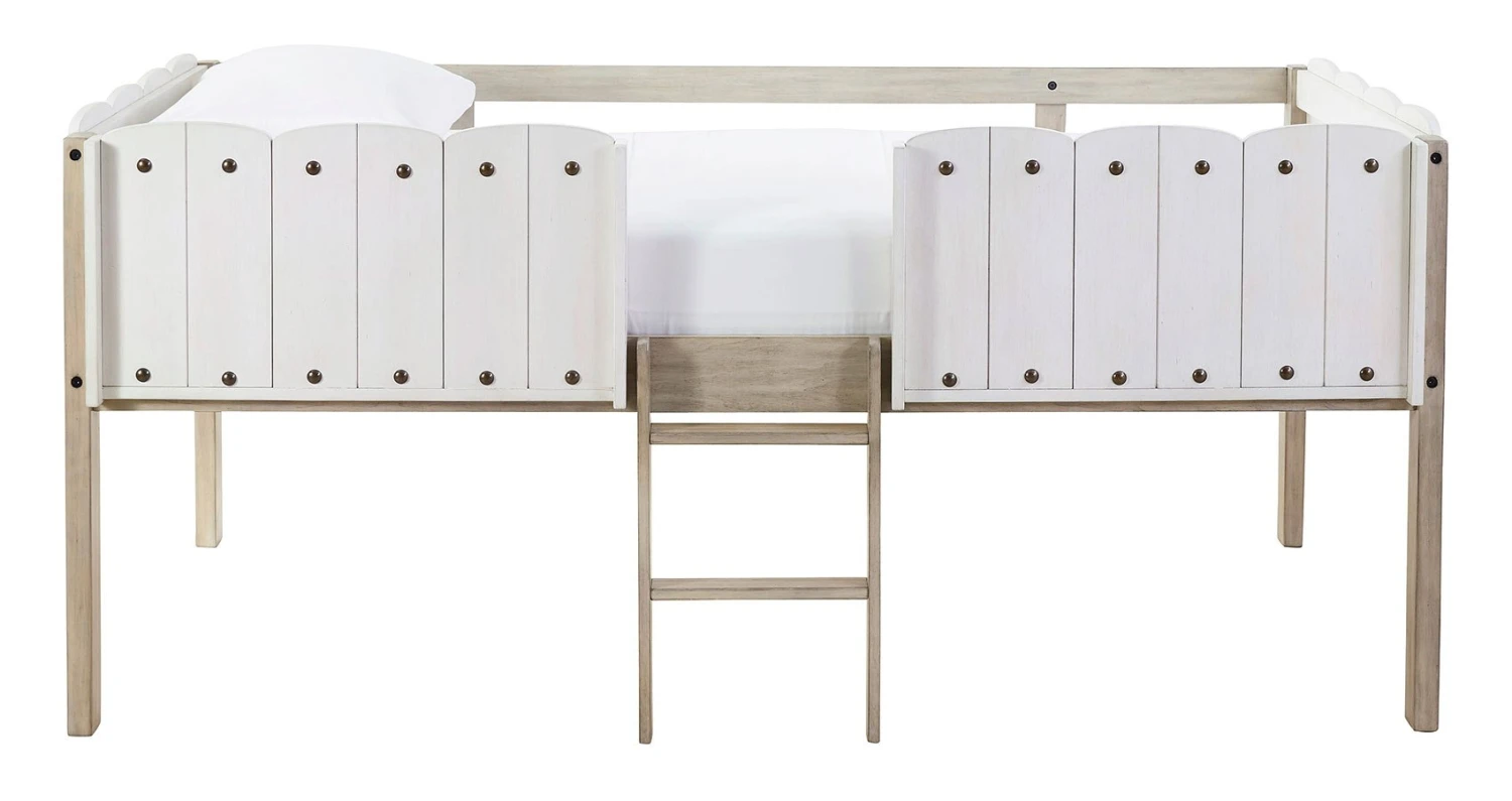 Wrenalyn Picket Fence Loft Bedroom Set 8 Wrenalyn Picket Fence Loft Bedroom Set - Image 8