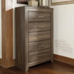 Juararo Five Drawer Chest