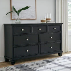 Lanolee Panel Bedroom Set -Signature Design by Ashley B687 31 dresser 1