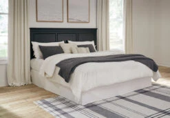 Lanolee Bed (Headboard Only)