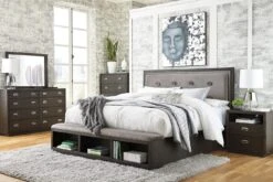 Hyndell Storage Bedroom Set