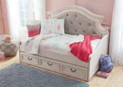 Realyn Daybed Bedroom Set -Signature Design by Ashley B743 80 60 daybed 3