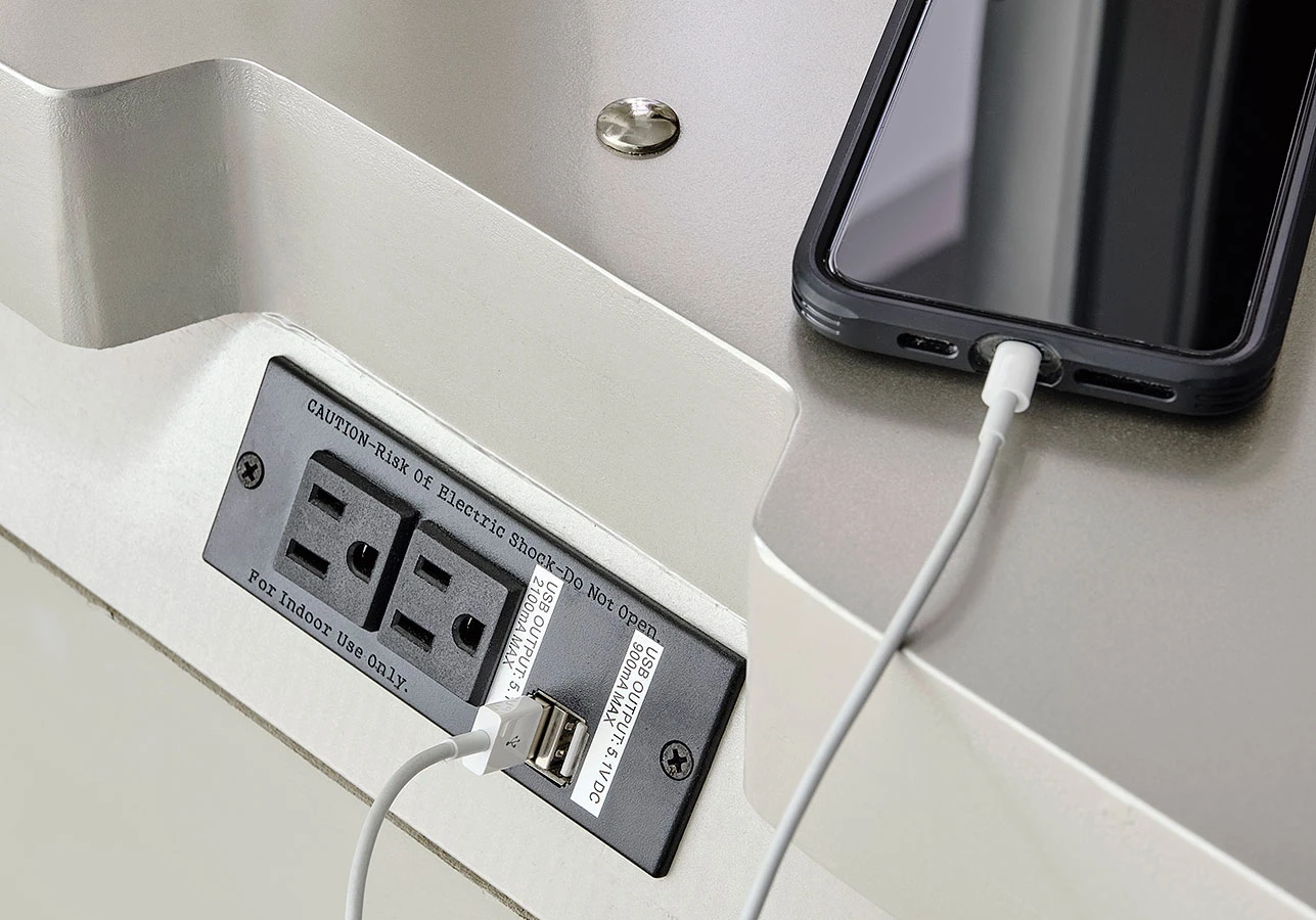 Lindenfield Panel Bedroom Set 6 Lindenfield Panel Bedroom Set - Image 6