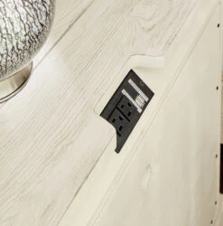 Arlendyne Upholstered Bedroom Set -Signature Design by Ashley B980 93 nightstand 3