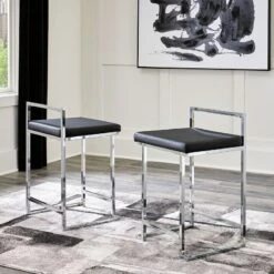 Madanere Black And Chrome Upholstered Barstool (Set Of 2)