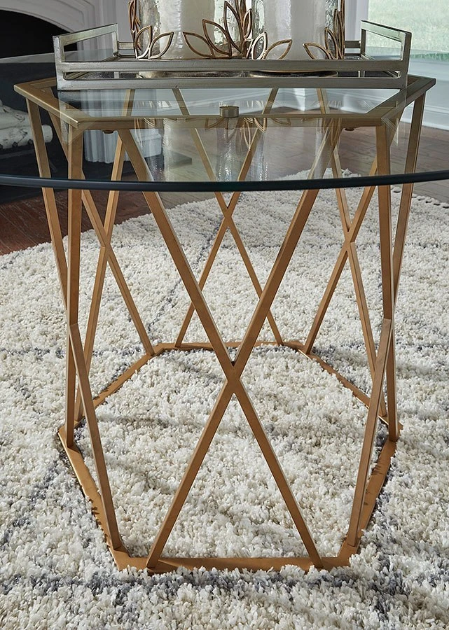 Wynora Dining Table 4 Wynora Dining Table - Image 4