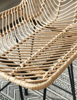 Angentree Natural Barstool (Set Of 2) -Signature Design by Ashley D434 224 barstool 3