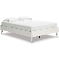 Aprilyn White Youth Platform Bed