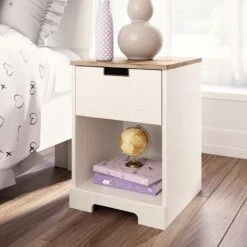 Vaibryn One Drawer Nightstand