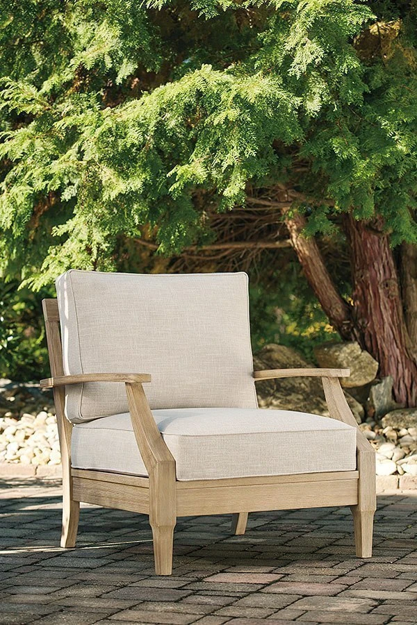 Clare View Outdoor Lounge Chair