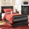 Huey Vineyard Youth Sleigh Bed